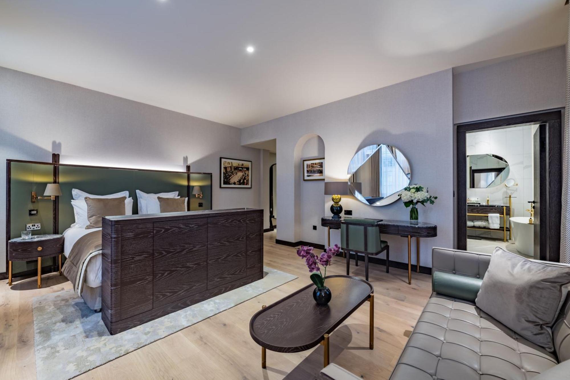 Stock Exchange Hotel, Manchester, Autograph Collection Esterno foto A suite at The London West End