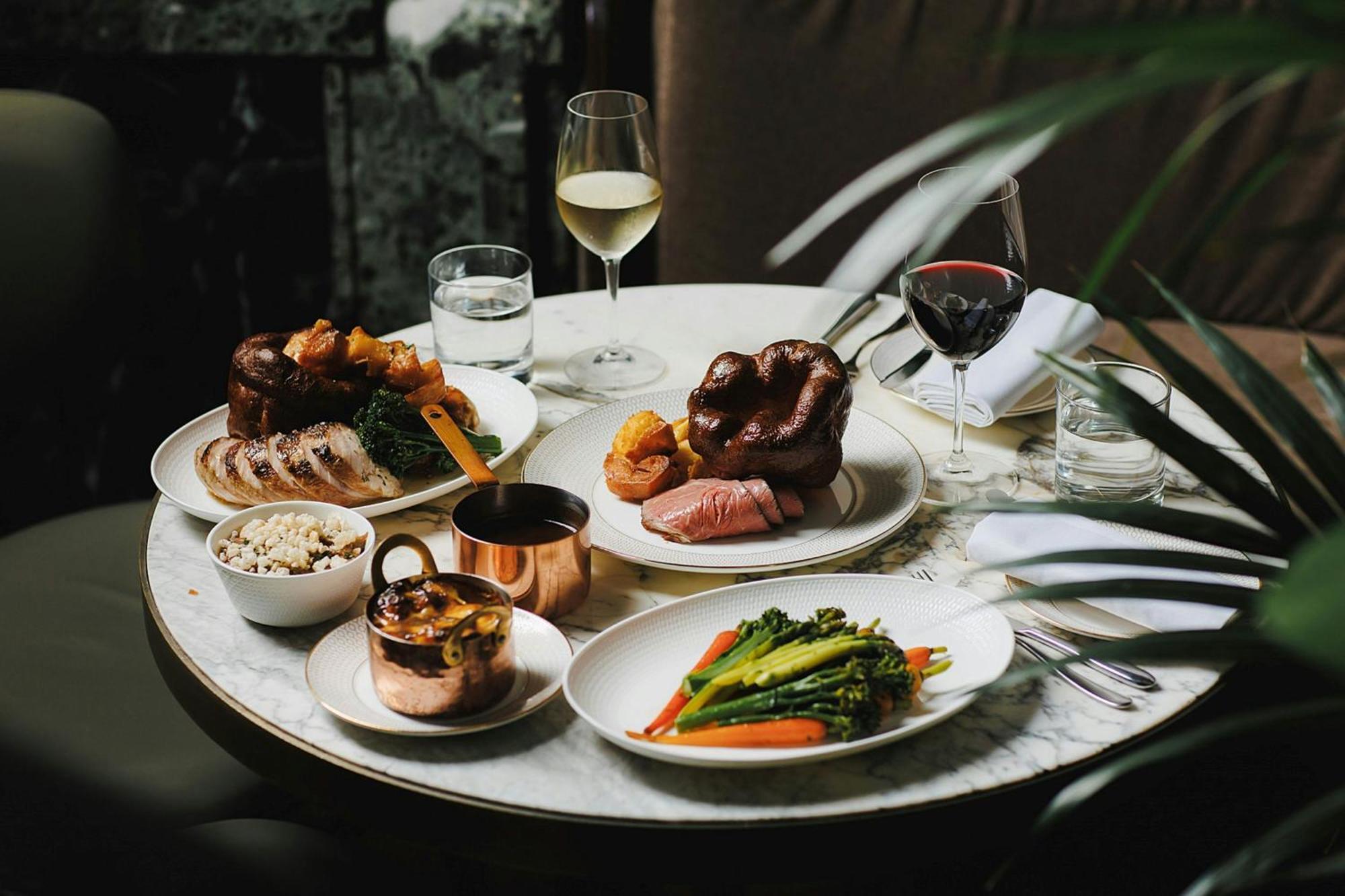 Stock Exchange Hotel, Manchester, Autograph Collection Esterno foto A Sunday lunch at the Ivy, St John's Wood