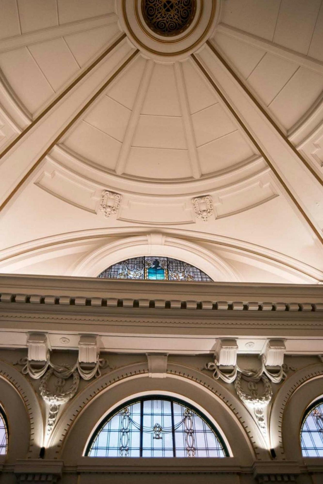 Stock Exchange Hotel, Manchester, Autograph Collection Esterno foto The ceiling of the main hall